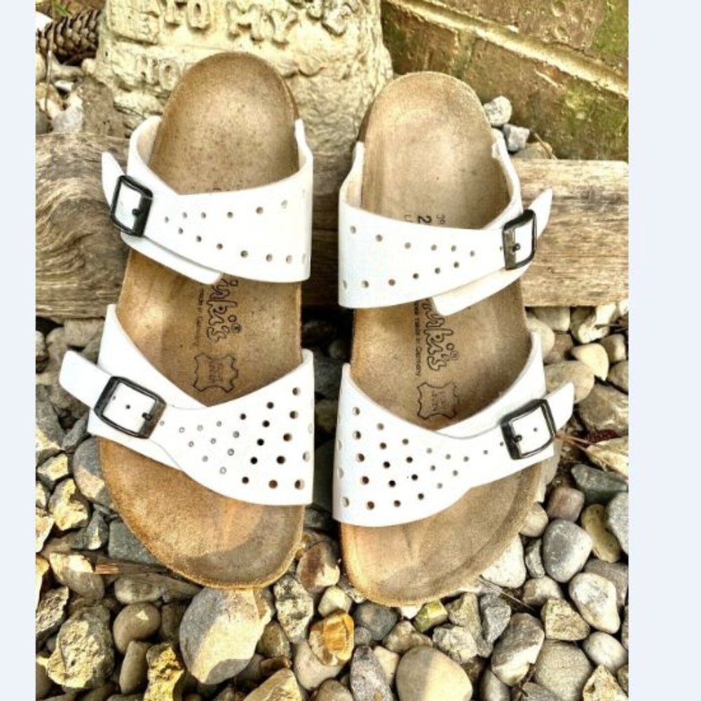 Birki's by Birkenstock Freeport White Sandals 8